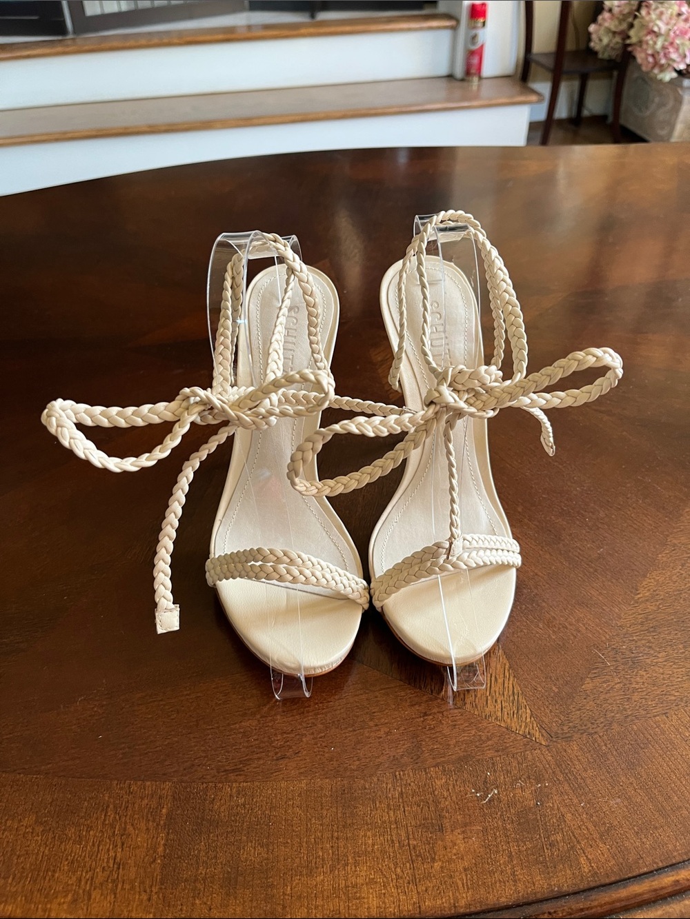 Schultz women’s heels, size 7.5 new